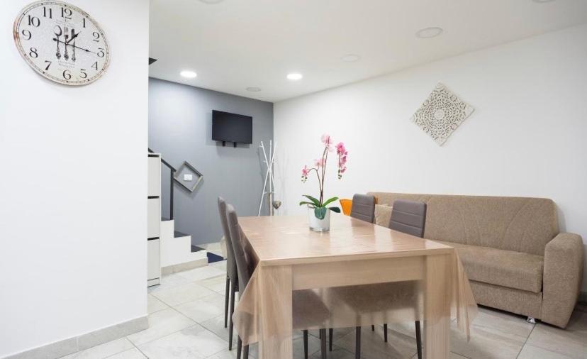 Apartamento Graphite House Nápoles Exterior foto